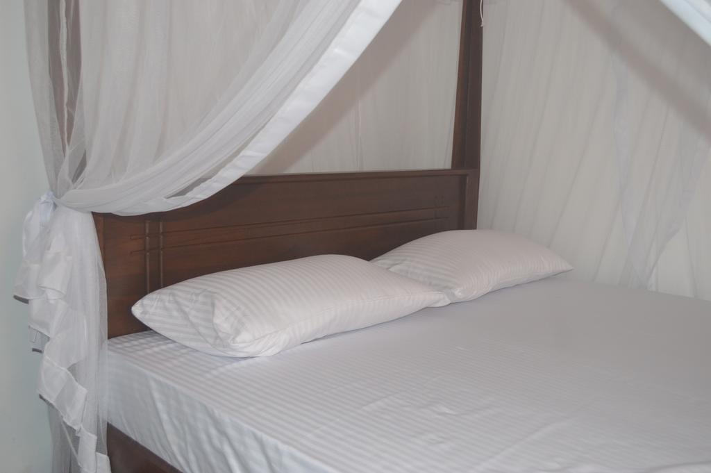 Chamod Holiday Home Tangalle Exteriör bild