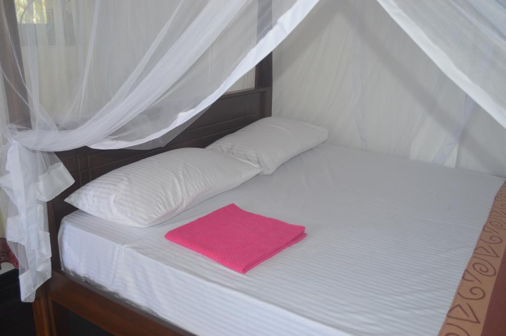 Chamod Holiday Home Tangalle Exteriör bild